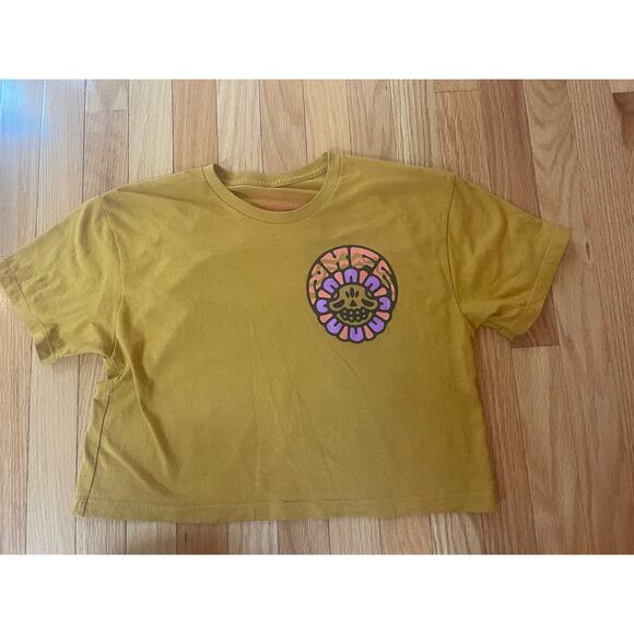 Flower Power Crop Tee by Rokfit. Made in USA Size Small - Picture 1 of 3